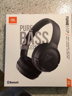 JBL Tune 510BT Wireless Headphones - Black